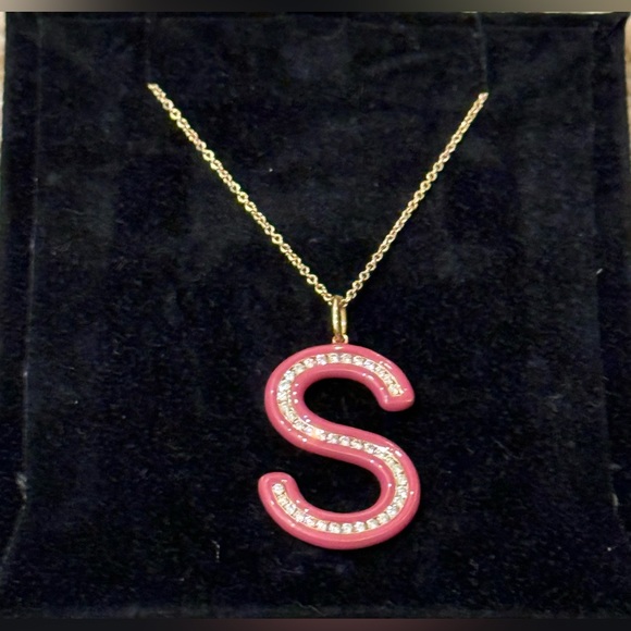 EUC Stephanie Gottlieb Barbie Pink Enamel & Diamond “S” Initial Necklace - Picture 3 of 13
